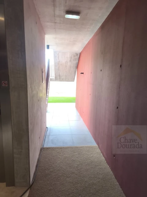 Apartamento T2 para Venda em Santo Antonio dos Olivais
