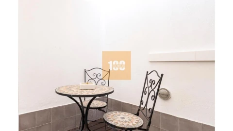 Apartamento T1 para Venda em Cedofeita, Santo Ildefonso, Sé, Miragaia, São Nicolau e Vitória