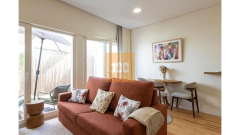 Apartamento T1 para Venda em Cedofeita, Santo Ildefonso, Sé, Miragaia, São Nicolau e Vitória