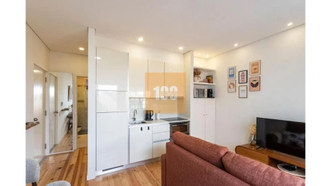 Apartamento T1 para Venda em Cedofeita, Santo Ildefonso, Sé, Miragaia, São Nicolau e Vitória