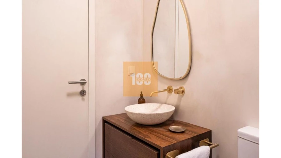 Apartamento T1 para Venda em Cedofeita, Santo Ildefonso, Sé, Miragaia, São Nicolau e Vitória Foto 32