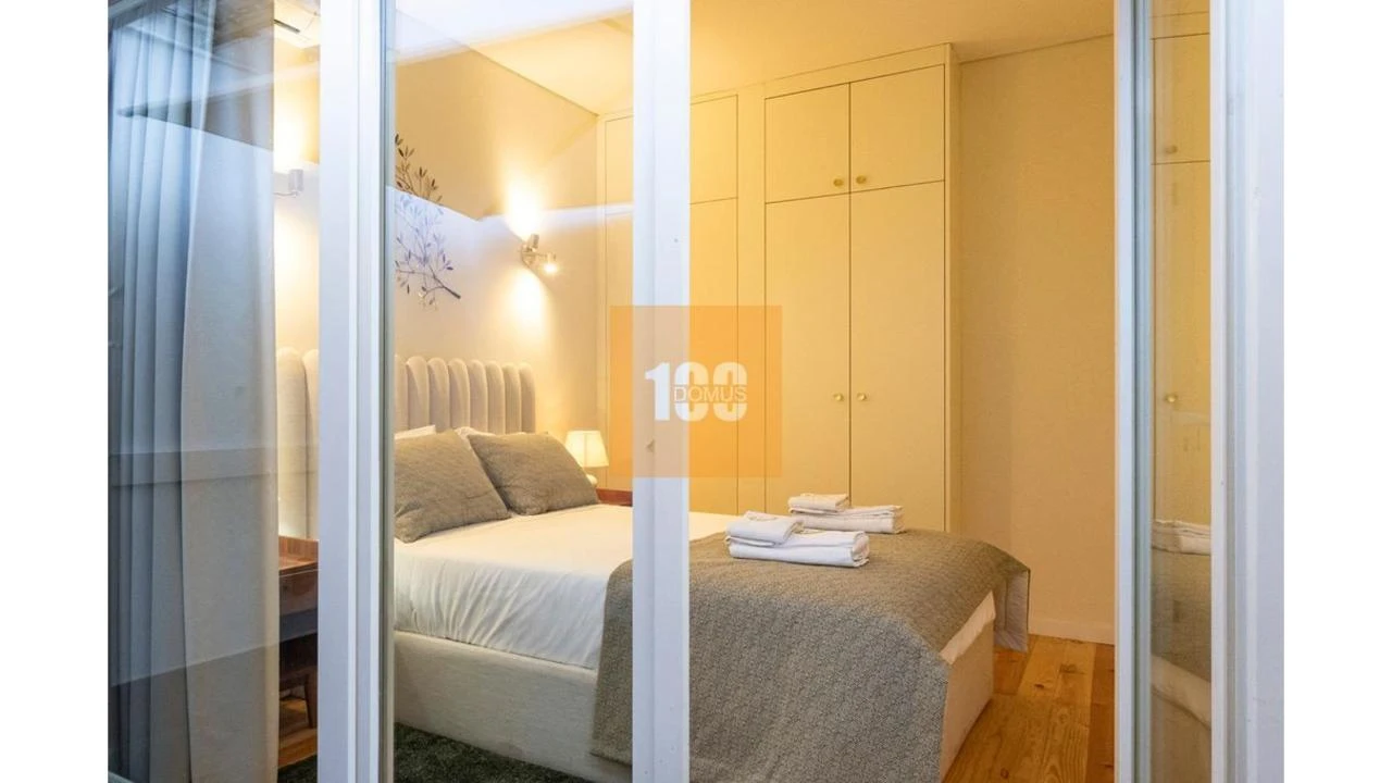 Apartamento T1 para Venda em Cedofeita, Santo Ildefonso, Sé, Miragaia, São Nicolau e Vitória Foto 18
