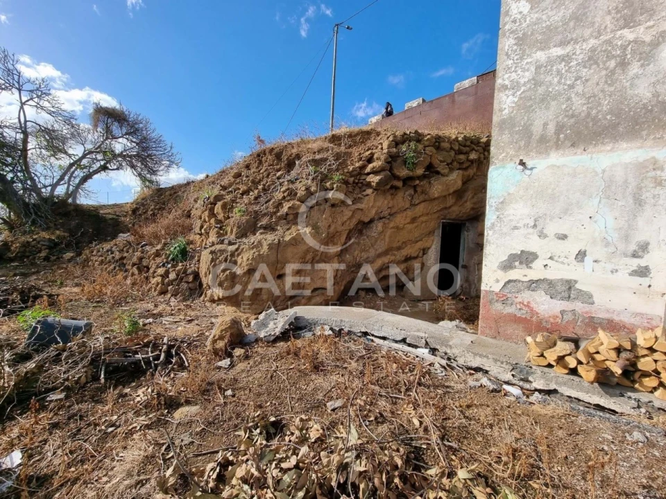Terreno para Venda em Ribeira Brava Foto 9