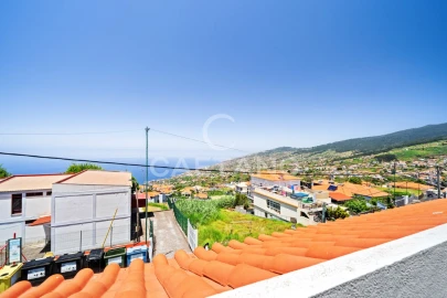 Moradia T4 para Venda em Arco da Calheta