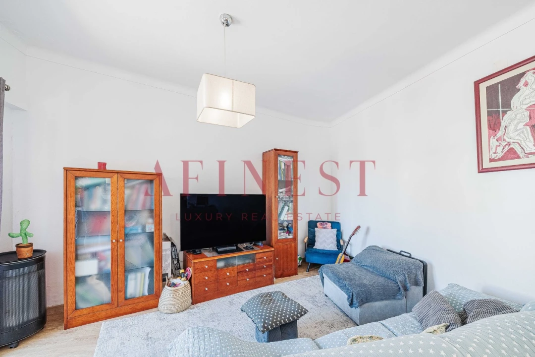 Apartamento T2 para Venda em São Domingos de Rana Foto 7
