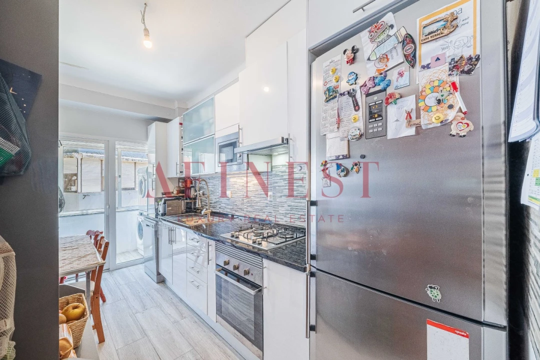 Apartamento T2 para Venda em São Domingos de Rana Foto 11
