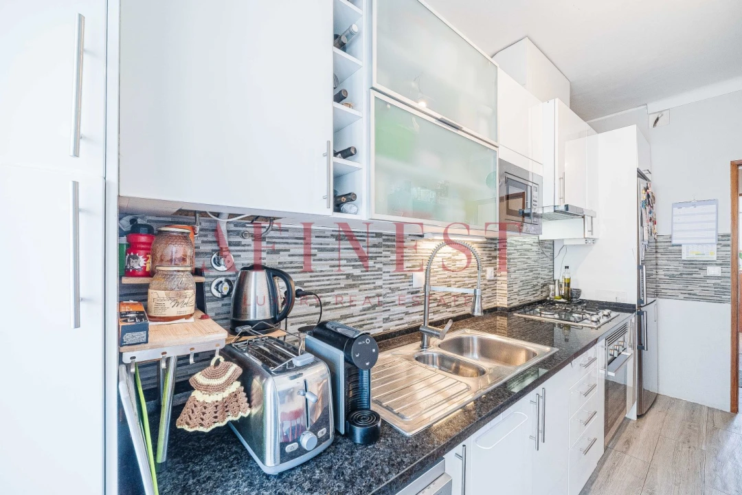 Apartamento T2 para Venda em São Domingos de Rana Foto 13