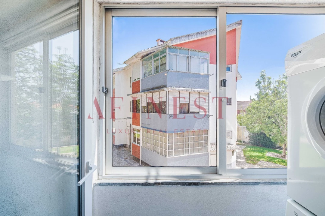 Apartamento T2 para Venda em São Domingos de Rana Foto 18