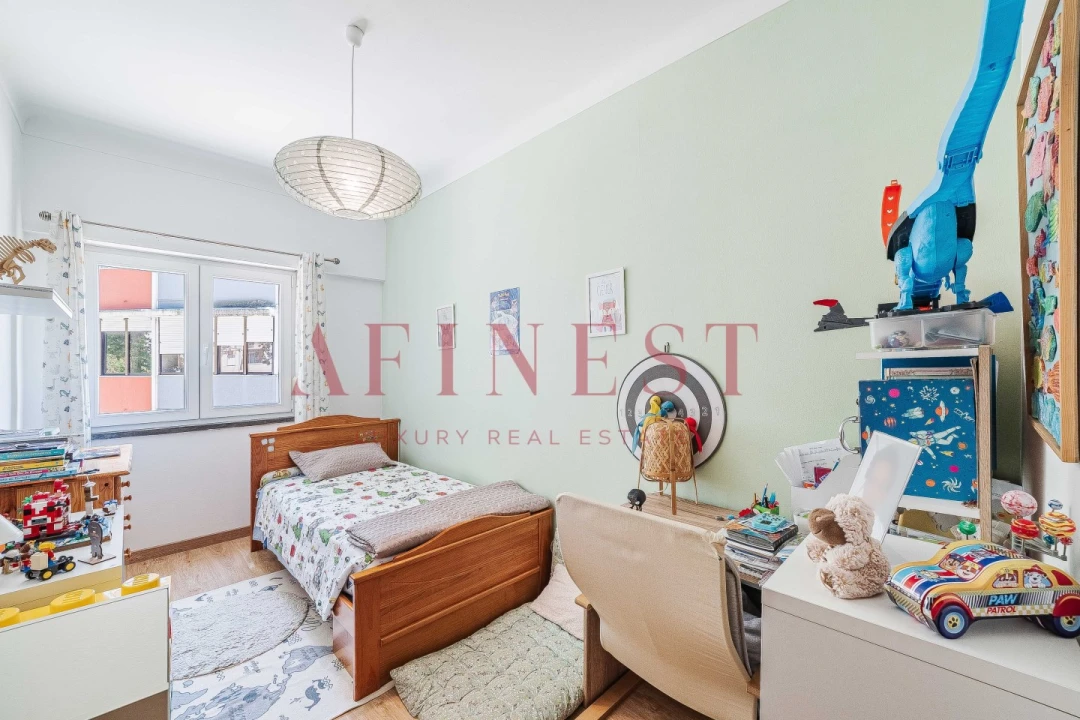 Apartamento T2 para Venda em São Domingos de Rana Foto 19
