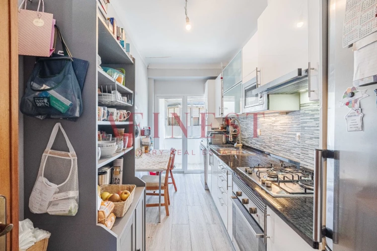 Apartamento T2 para Venda em São Domingos de Rana Foto 12