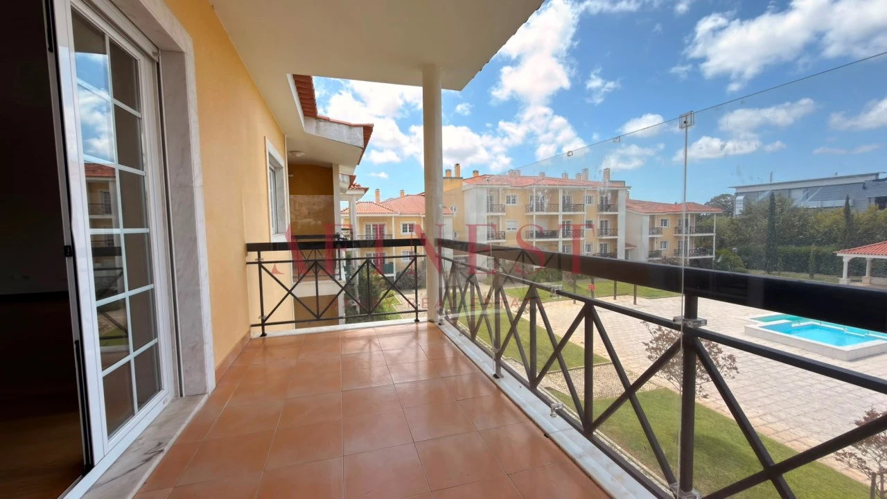 Apartamento T4 para Arrendamento em Santa Maria e São Miguel, São Martinho, São Pedro Penaferrim Foto 1