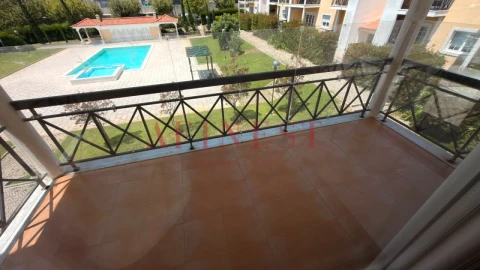 Apartamento T4 para Arrendamento em Santa Maria e São Miguel, São Martinho, São Pedro Penaferrim
