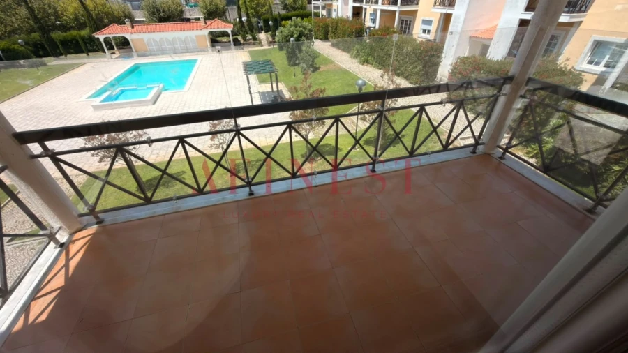 Apartamento T4 para Arrendamento em Santa Maria e São Miguel, São Martinho, São Pedro Penaferrim Foto 11