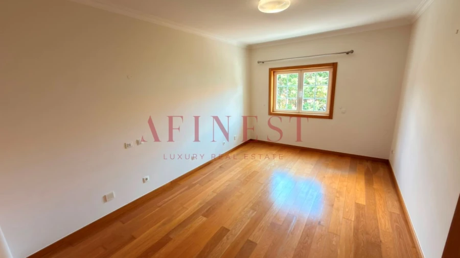 Apartamento T4 para Arrendamento em Santa Maria e São Miguel, São Martinho, São Pedro Penaferrim Foto 23