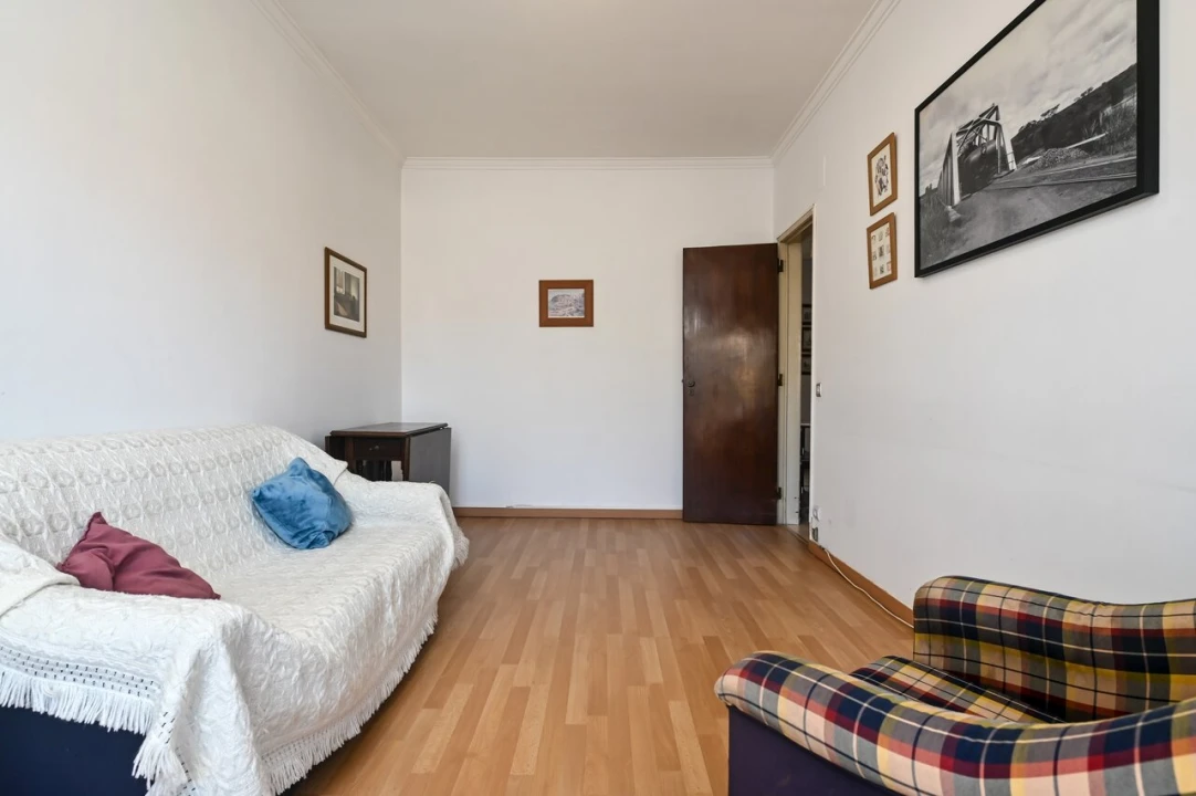 Apartamento T3 para Venda em Agualva e Mira-Sintra Foto 8