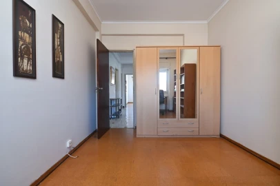 Apartamento T3 para Venda em Agualva e Mira-Sintra