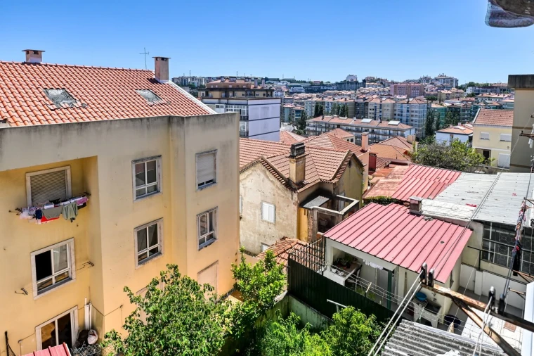 Apartamento T3 para Venda em Agualva e Mira-Sintra Foto 20