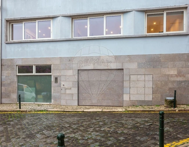 Apartamento T2 para Venda em Santo António Foto 20
