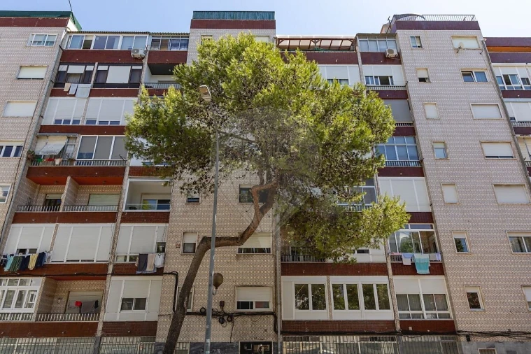 Apartamento T3 para Venda em Algés, Linda-A-Velha e Cruz Quebrada-Dafundo Foto 32