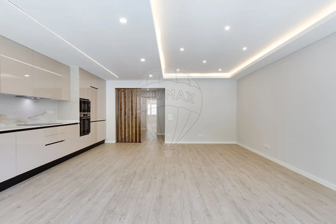 Apartamento T3 para Venda em Algés, Linda-A-Velha e Cruz Quebrada-Dafundo Foto 11
