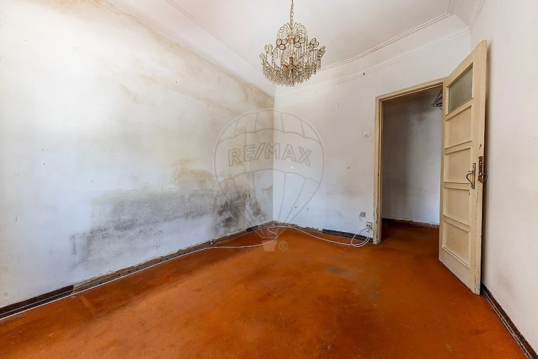 Apartamento T2 para Venda em Campo de Ourique Foto 8