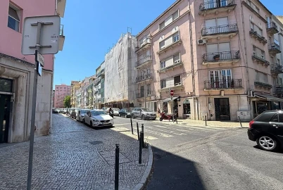 Loja para Venda em Areeiro