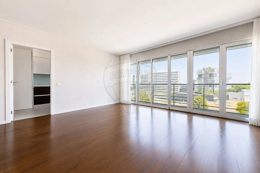 Apartamento T2 para Venda em Olivais Foto 15