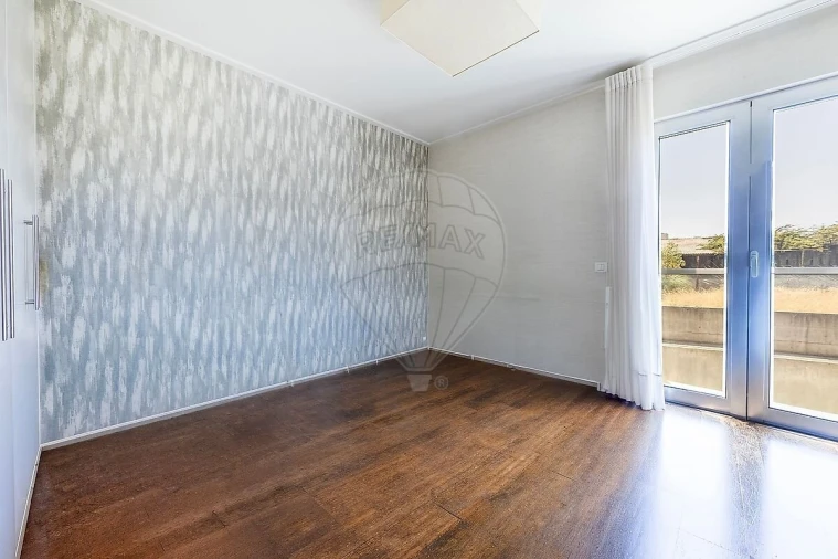 Apartamento T2 para Venda em Olivais Foto 24