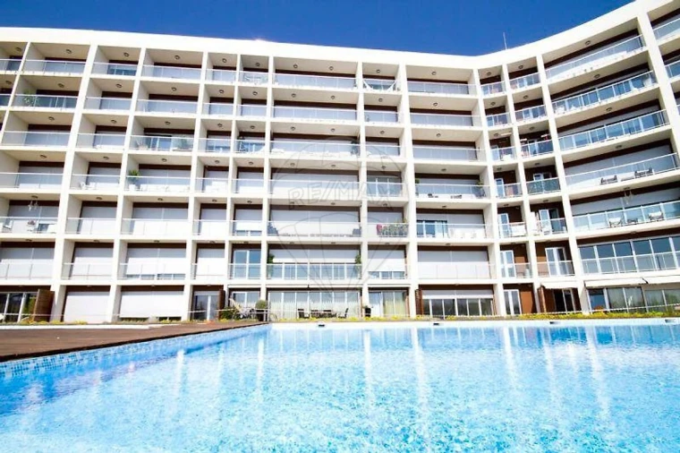 Apartamento T2 para Venda em Olivais Foto 3
