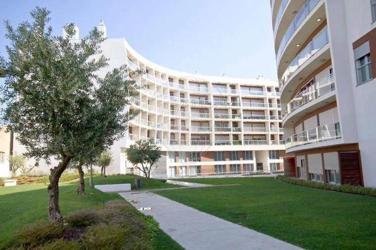 Apartamento T2 para Venda em Olivais Foto 4