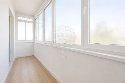 Apartamento T2 para Venda em Campo de Ourique