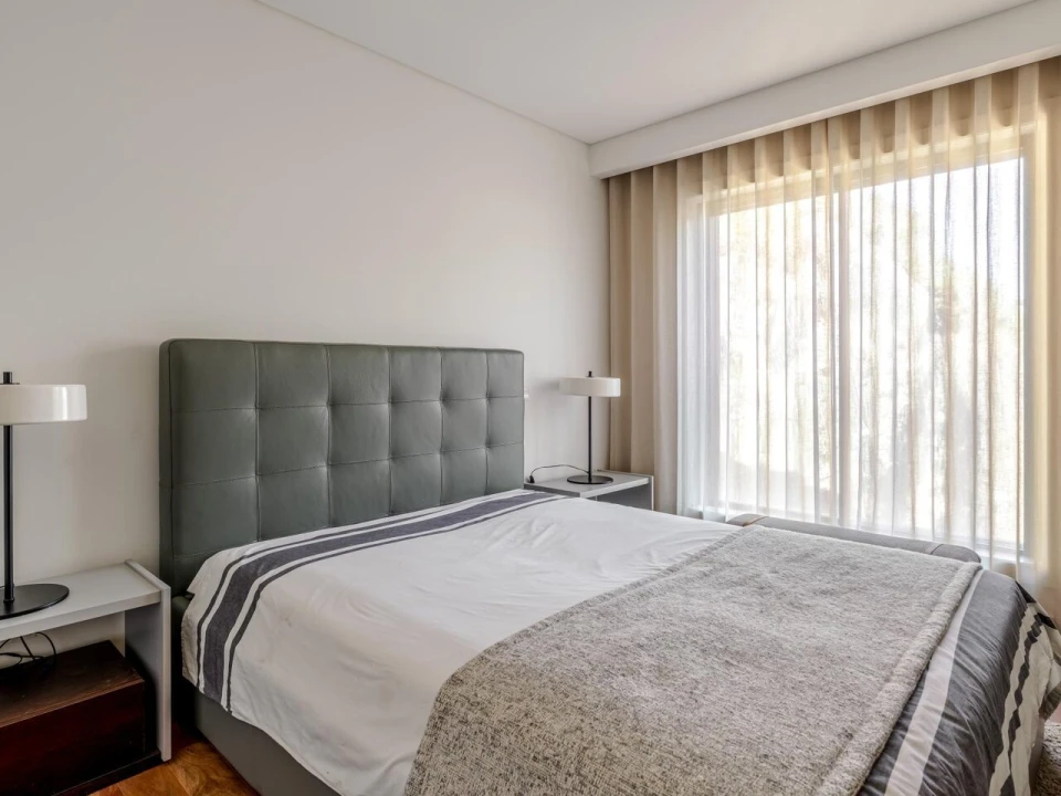 Apartamento T3 para Venda em Lordelo do Ouro e Massarelos Foto 10