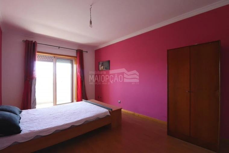 Apartamento T3 para Venda em Sé, Santa Maria e Meixedo Foto 11