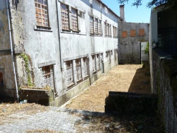 Prédio para Venda em Nelas