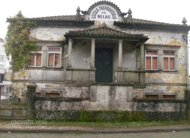 Prédio para Venda em Nelas