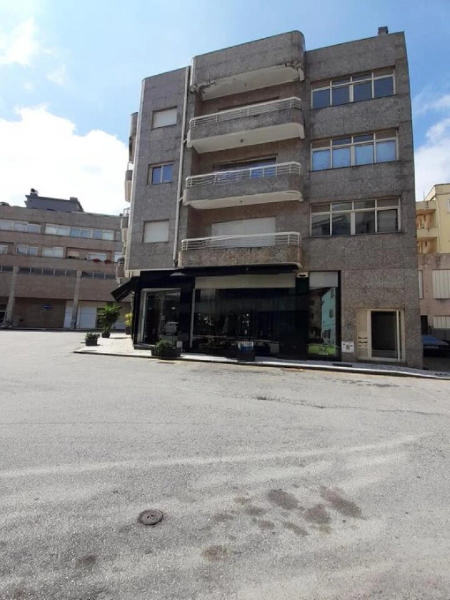 Apartamento T3 para Venda em São João da Madeira Foto 2