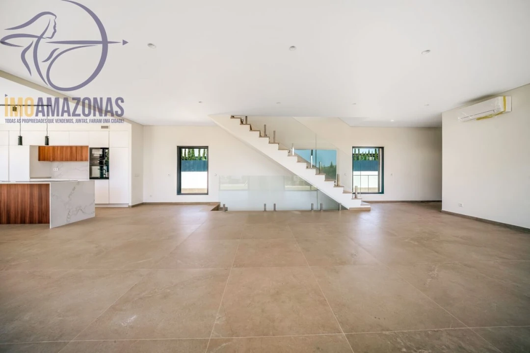 Moradia T4 para Venda em Alcantarilha e Pêra Foto 15