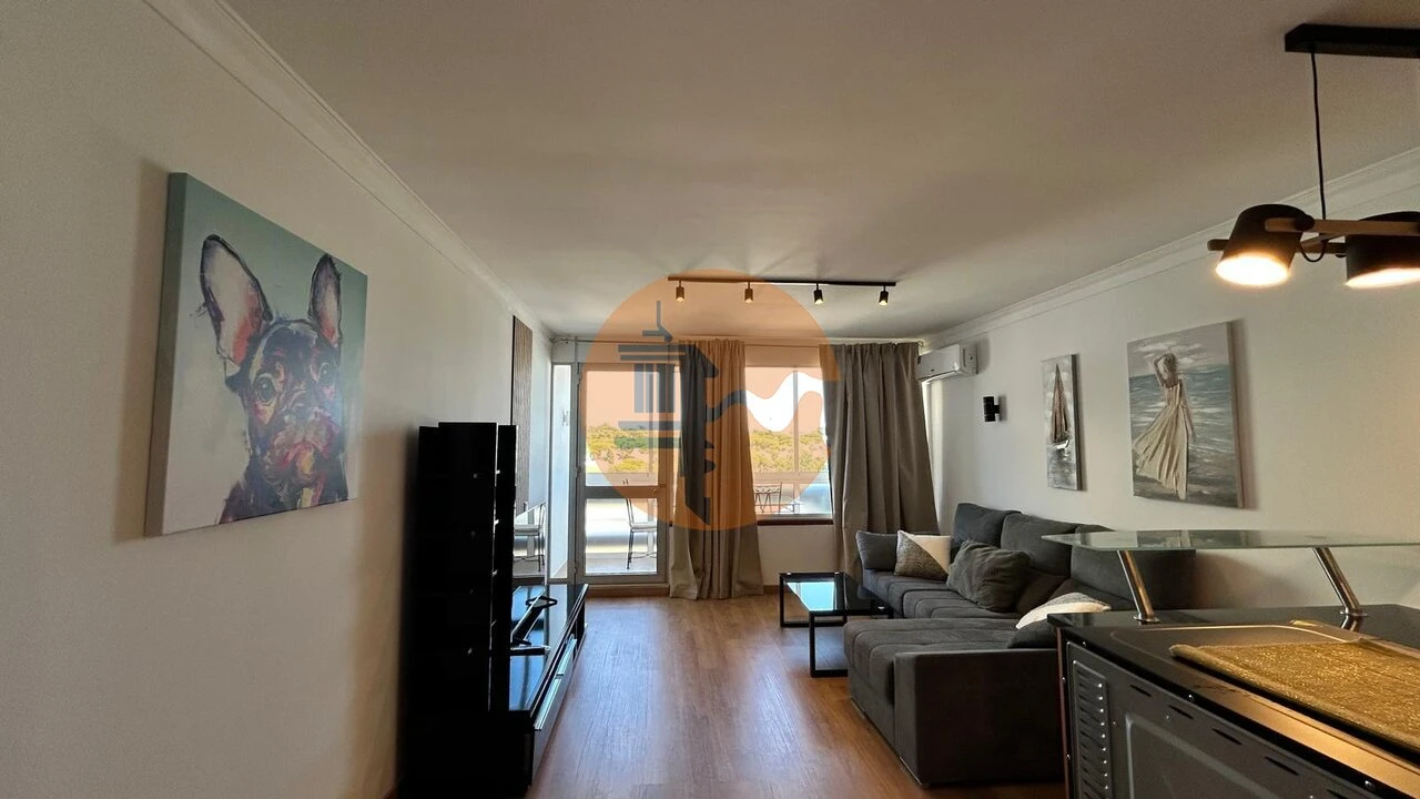 Apartamento T1 para Venda em Quarteira Foto 1