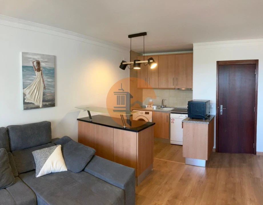 Apartamento T1 para Venda em Quarteira Foto 6