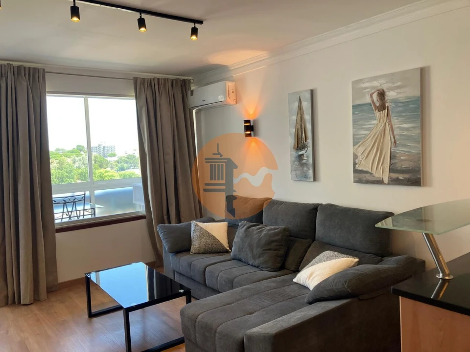 Apartamento T1 para Venda em Quarteira Foto 11