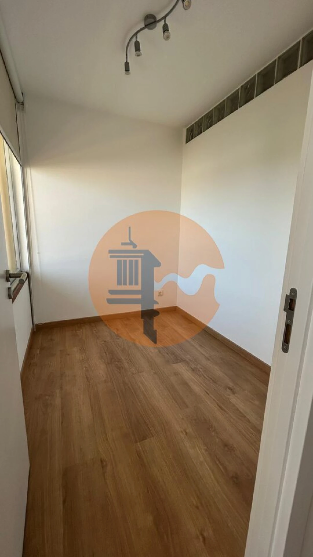 Apartamento T1 para Venda em Quarteira Foto 25