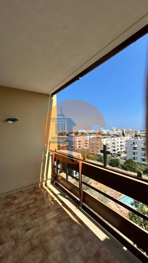 Apartamento T1 para Venda em Quarteira