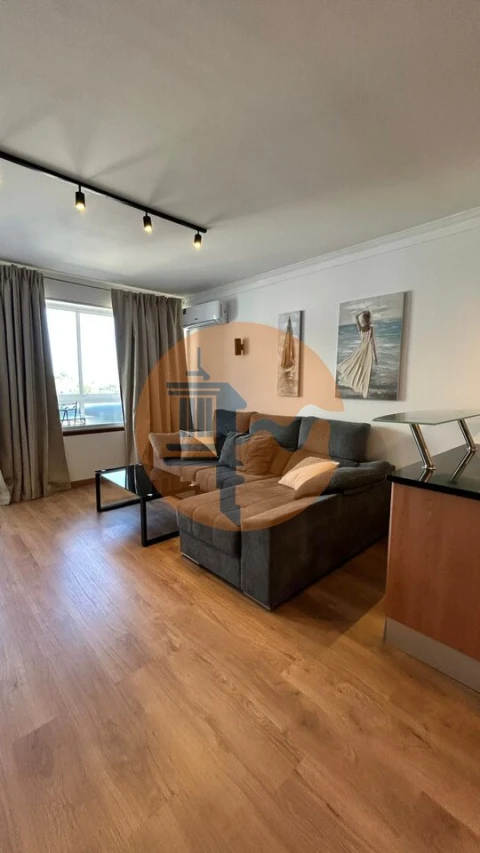 Apartamento T1 para Venda em Quarteira