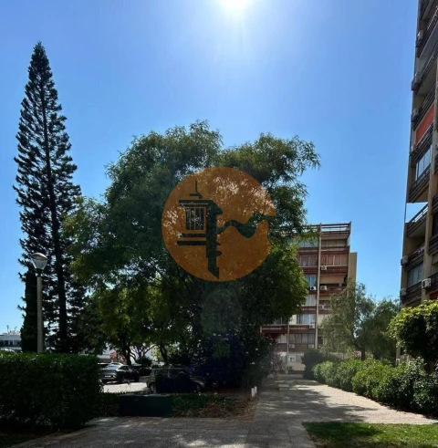 Apartamento T1 para Venda em Quarteira