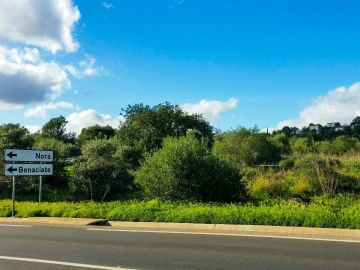 Terreno para Venda em São Bartolomeu de Messines