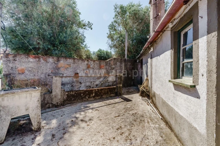 Moradia T2 para Venda em Ferro Foto 9