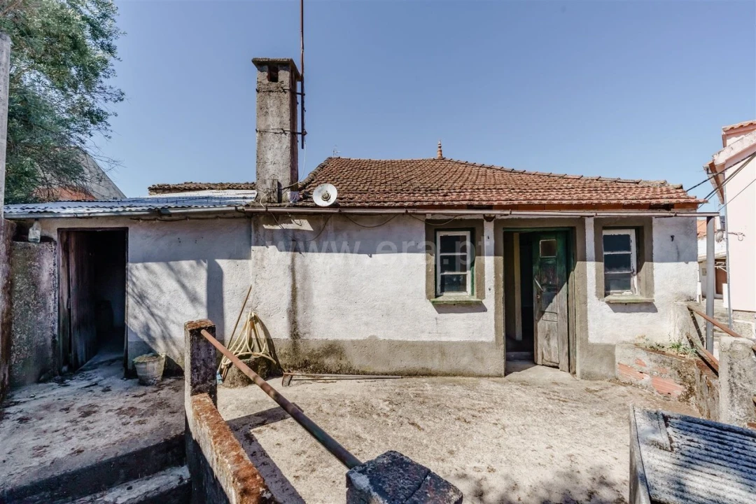 Moradia T2 para Venda em Ferro Foto 10
