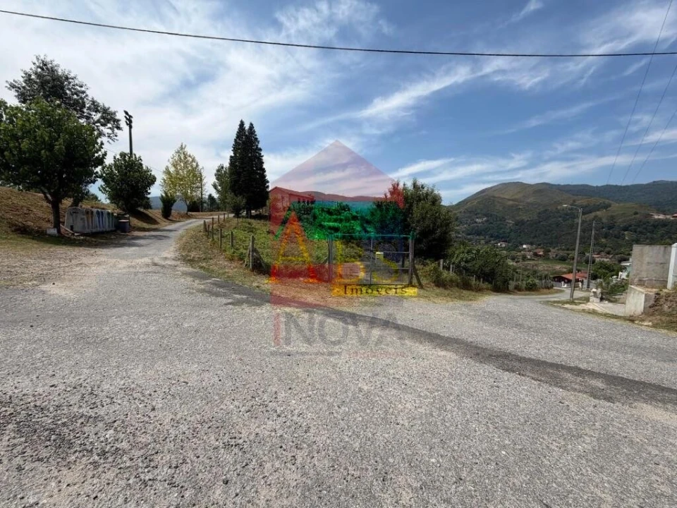 Terreno para Venda em Valdreu Foto 13