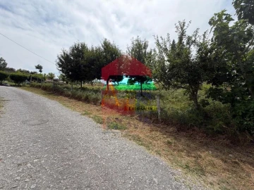 Terreno para Venda em Valdreu