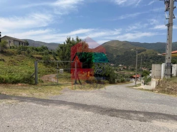 Terreno para Venda em Valdreu